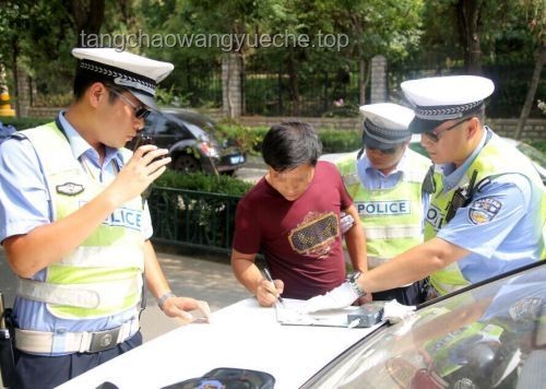 男子酒駕出事現場喝兩口想逃避，法律嚴懲不貸