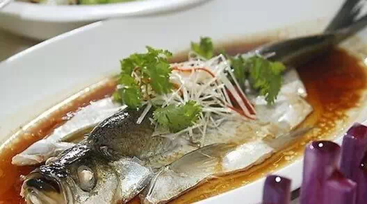 ??二探水一方魚館：一位認真大姐的東北菜情懷