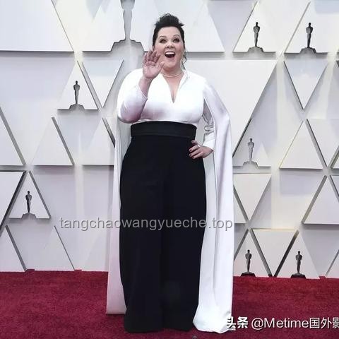 **“一個女生這么發，說明她很聰明”：網絡言論背后的智慧識別與性別刻板印象對比**