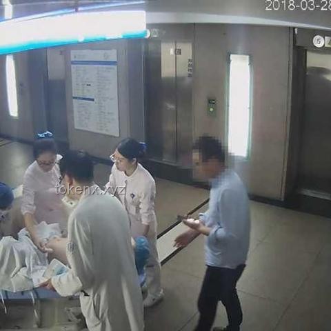 美國女主播羊水破裂堅持播完節目：職業精神與未來職場健康趨勢