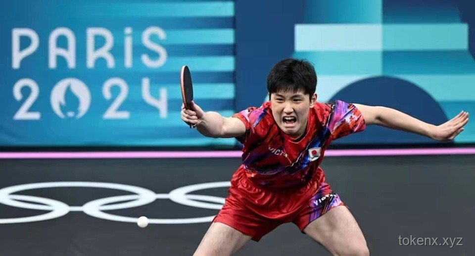 樊振東0-2落后選擇更換球衣實現(xiàn)大逆轉(zhuǎn)：球衣更換背后的戰(zhàn)術(shù)與心理影響深度剖析