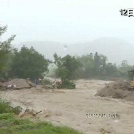 開著挖機游全國遇山洪緊急救援案例分析