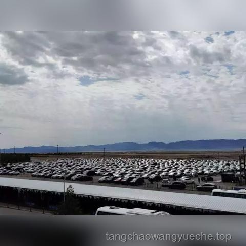 河南酷暑下的山村女教師守護指南：用愛撐起教育的天空