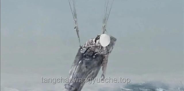 男子玩滑翔傘被吸至平流層的防范與應急指南