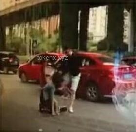成都女子家門(mén)口遇害案細(xì)節(jié)曝光：如何保障居民安全？