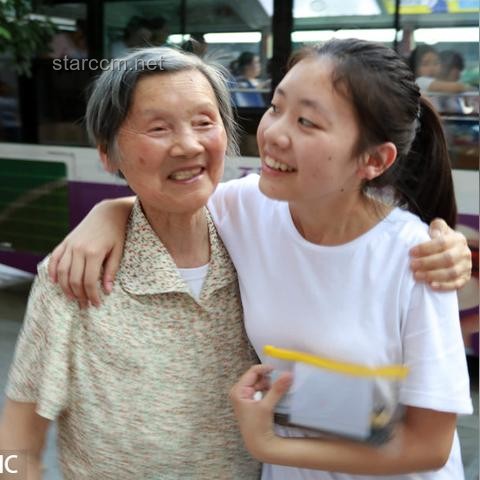 85后家長的第一次高考陪考指南：攜手孩子，智慧前行