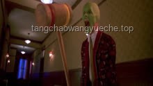 **雙面人生：從受人欺負到夜晚守護者的蛻變**