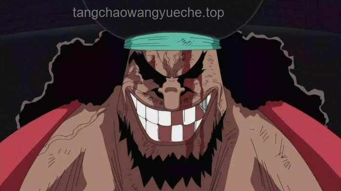 **雙面人生：從受人欺負到夜晚守護者的蛻變**
