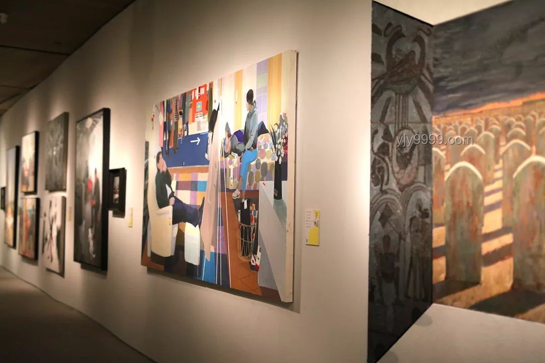 **央美本科畢業展前作品碎裂？緊急應對全攻略**