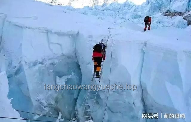 李浩榕鏡頭下的珠峰：勇攀高峰的青少年壯舉