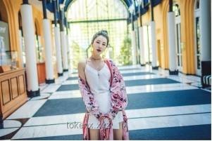 張小斐懟臉美學(xué)：解鎖權(quán)威之美的創(chuàng)新思維之旅 ???, 美學(xué)重構(gòu), 跨界靈感, 視覺(jué)革命, 權(quán)威重塑