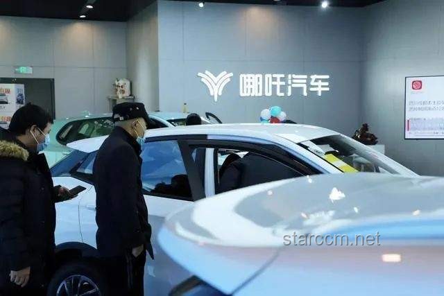 哪吒汽車“債轉股”失敗后，創始人方運舟面臨罷免危機：新能源汽車市場趨勢與應對策略