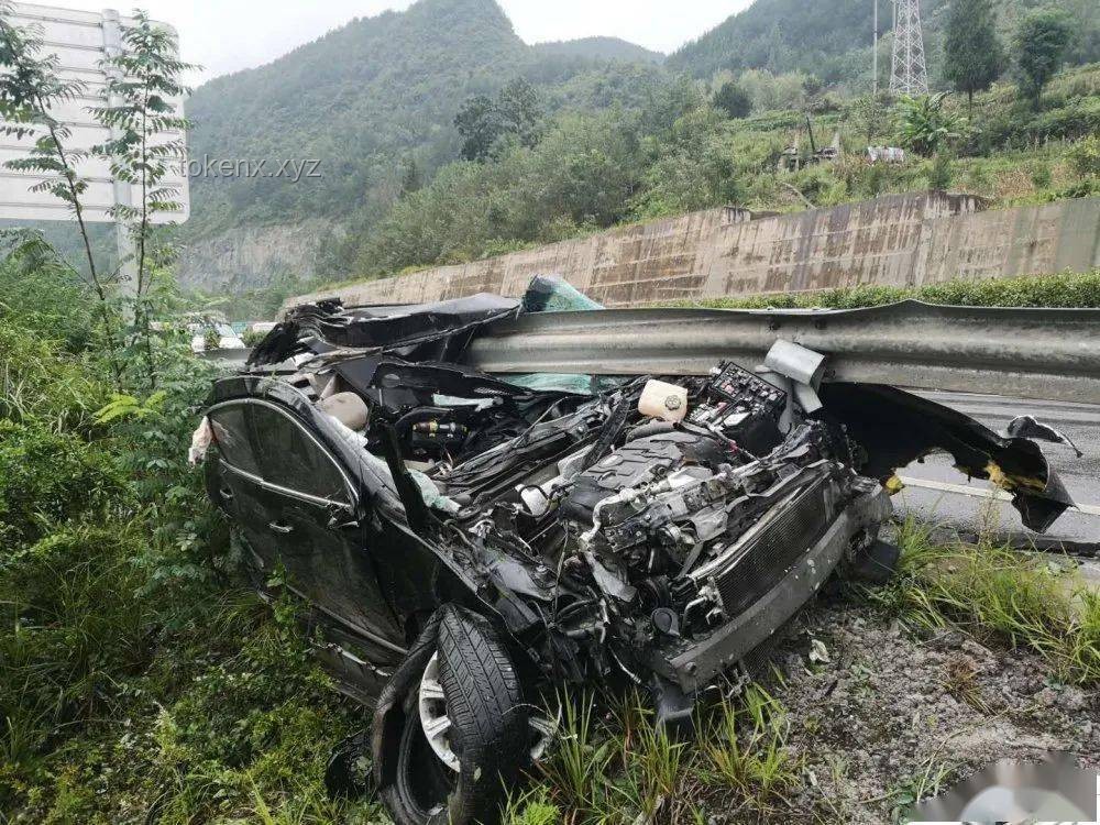 **在高速上差點被殺：一次驚心動魄的行車經(jīng)歷與反思**