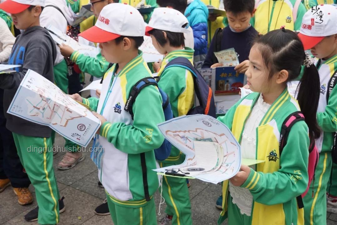 兒童節成人“孩子氣”行為背后的市場洞察：成人玩具與心靈釋放產業分析
