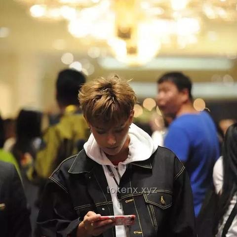 張藝興與黃子韜：芒果臺同臺的舞蹈風暴對比解析
