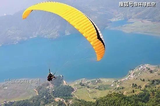 女孩乘滑翔傘時(shí)自己解開(kāi)安全繩墜亡：深度分析與行業(yè)透視
