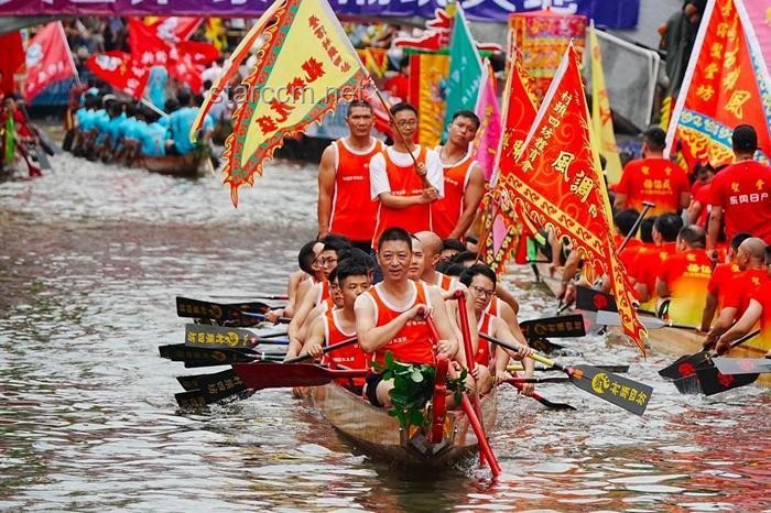廣東人自己的“水上F1”龍舟賽：傳統文化與現代激情的碰撞