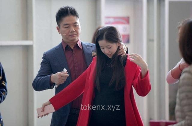 **劉強(qiáng)東與奶茶妹妹的家鄉(xiāng)情懷：如何以家鄉(xiāng)為傲，共筑夢想**