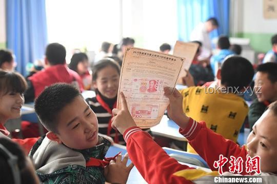 “娃娃抓起”的教育新篇章：總書記要求的實(shí)踐探索