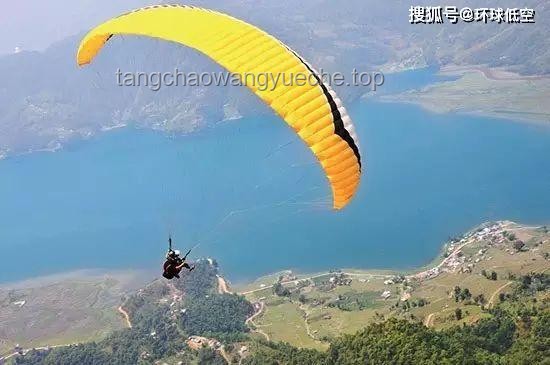 外國女孩乘滑翔傘解開安全繩墜亡：深度分析與行業透視