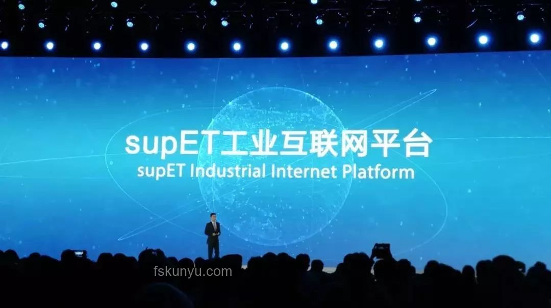 “楚門的世界”與行業虛擬化的深度洞察
