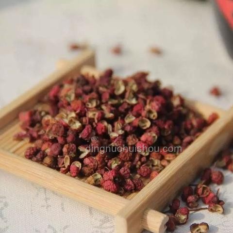 花椒泡腳需謹(jǐn)慎，健康養(yǎng)生需科學(xué)