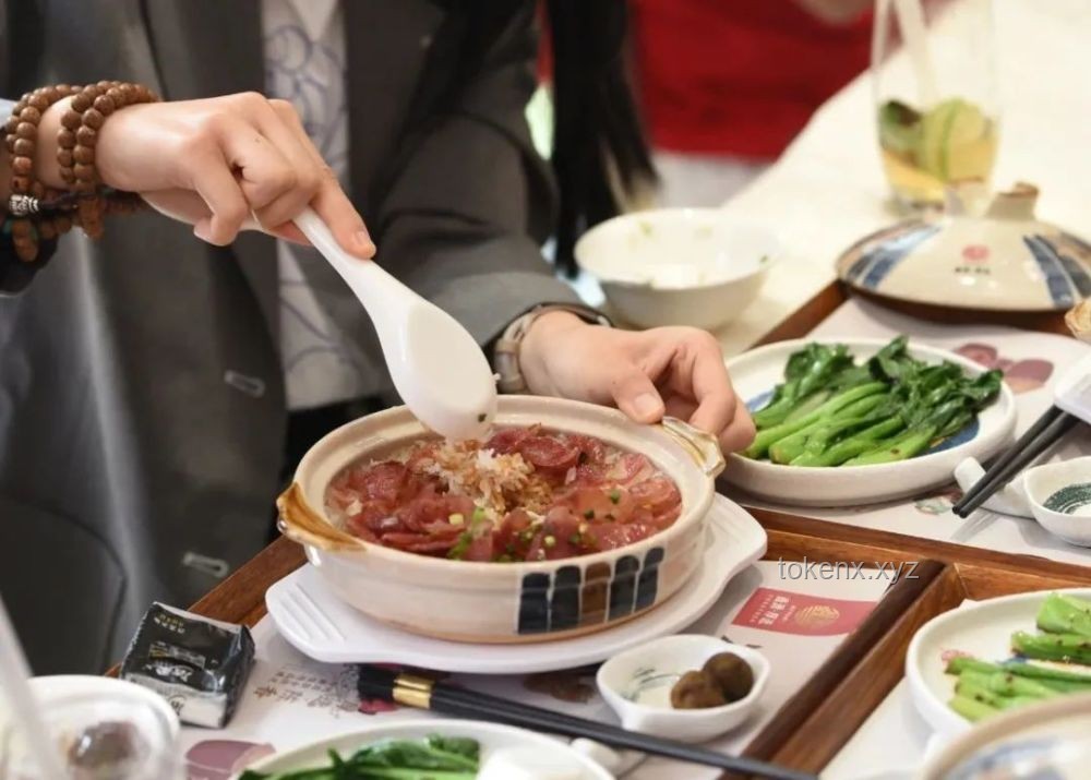 西蒙的精致煙火美食店：趨勢(shì)引領(lǐng)下的創(chuàng)新探索