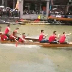 “龍舟漂移”與傳統龍舟賽對比分析：一鏡到底全記錄！沉浸式感受佛山疊滘