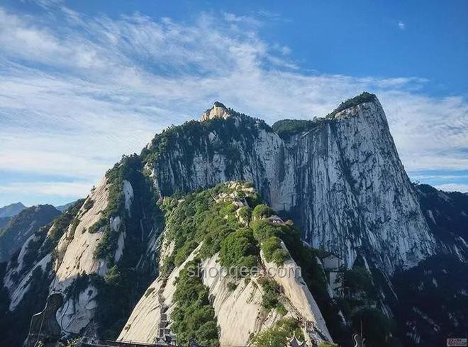 外國朋友被忽悠爬華山與理性規劃登山的對比分析