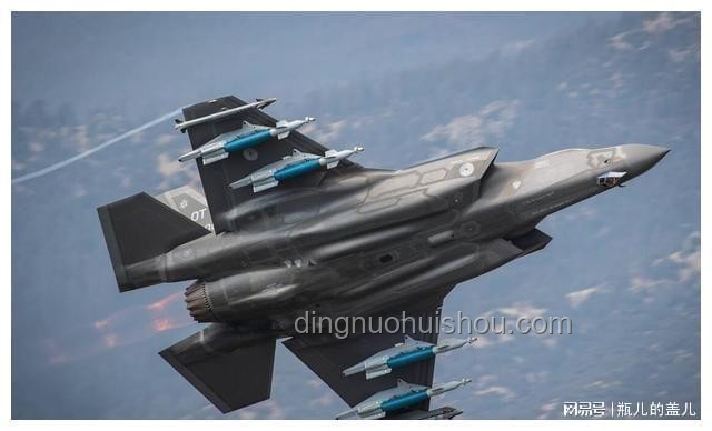 泰國空軍采購新型戰斗機案例研究