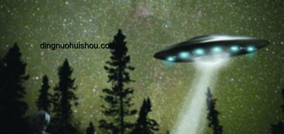 西安上空白點狀不明飛行物深度解析：目擊者稱高度超飛機，真相何在？