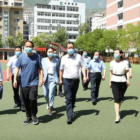 高考前一天高效備戰指南：放松與準備并重