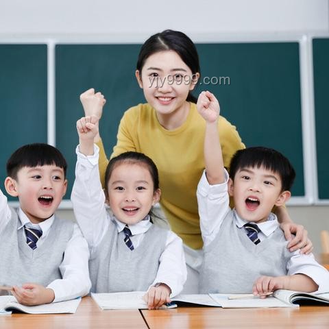 如何與抑郁癥少年“站在一起”，面對老師批評的痛苦