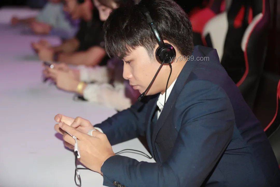 李晨48秒終結張真源：高效競技策略與技巧指南