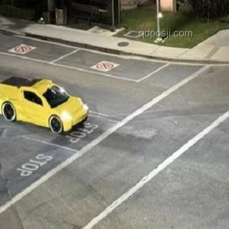 特斯拉“RoboTaxi”下周發布：關鍵進展與規模化路徑之辯