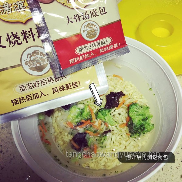 腐乳VS方便面調(diào)料，現(xiàn)代食品科技下的鮮味對(duì)決