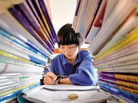 2025高考作文題揭曉：透視語文教育新趨勢與機(jī)遇