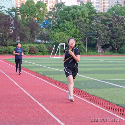 幼兒園放假，跳繩練習(xí)難題破解指南