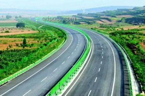 啥樣服務(wù)區(qū)成新趨勢？探索高速公路服務(wù)區(qū)的創(chuàng)新與發(fā)展