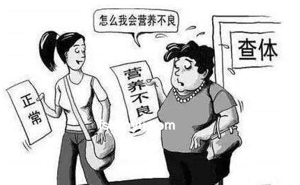 久坐打工人熱衷爬行鍛煉，健康意識覺醒新趨勢