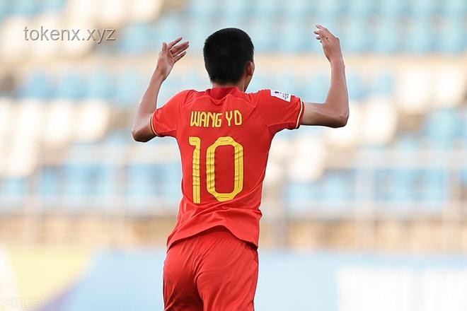 王鈺棟國家隊生涯首球：中國足球新星崛起趨勢預測