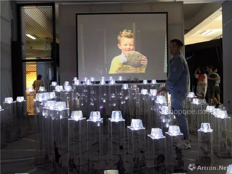 被各大美院畢業展驚艷：探索藝術新生代的創意世界
