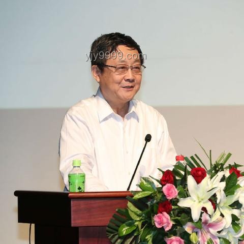 清華計算機入學教育：科研入門經驗分享