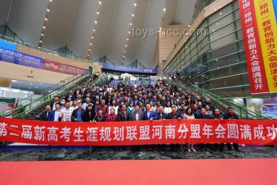 高考后，我如何與老師共創(chuàng)教育創(chuàng)新實(shí)踐