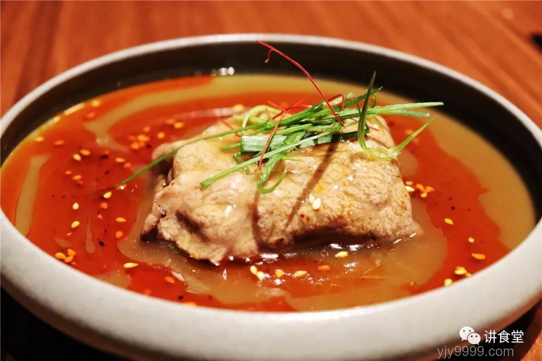 四川肥腸拿鐵：創(chuàng)新飲品趨勢下的咸甜探索