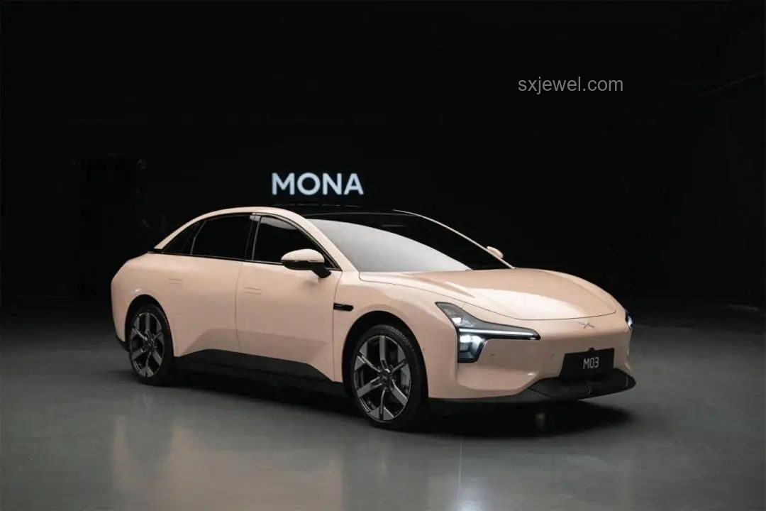 智能出行新紀元：蔚來小鵬理想小米，共繪零跑廣汽東風長安賽車夢