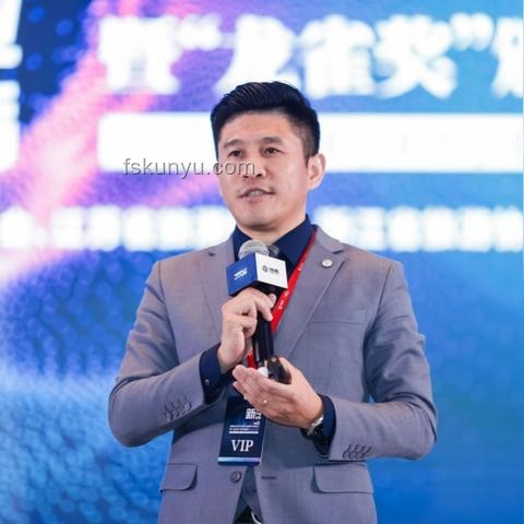 跨界重構(gòu)：解鎖創(chuàng)新思維的無(wú)限可能{關(guān)鍵詞}