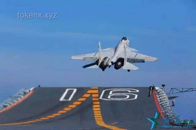 蘇超排面與常規賽事對比：賽場上空5架飛機助陣的震撼效應