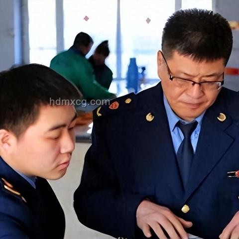 專家公信力重塑：應對預測失誤與言論爭議的解決方案