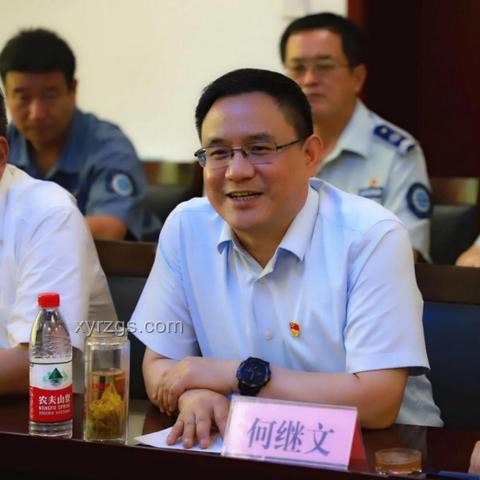 扁擔女孩：堅持初心，上大學前不注冊賬號的奮斗路